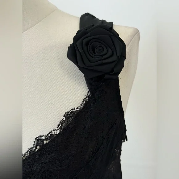 Kimchi Blue Cleo Black Satin Lace Wide-Leg Jumpsuit NWT Women’s Size M - Picture 6 of 13